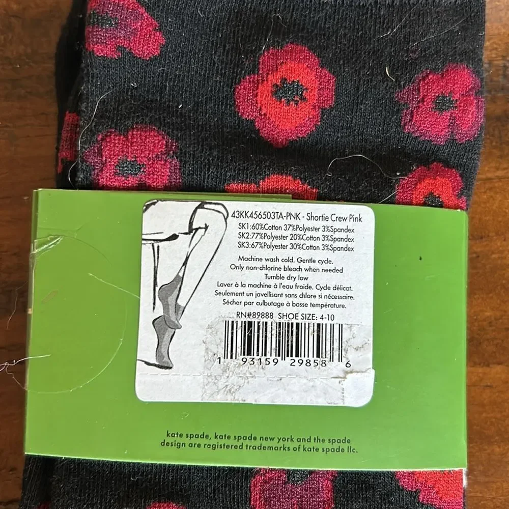Kate Spade 2 socks NWT Size 4-10 Shortie Crew socks